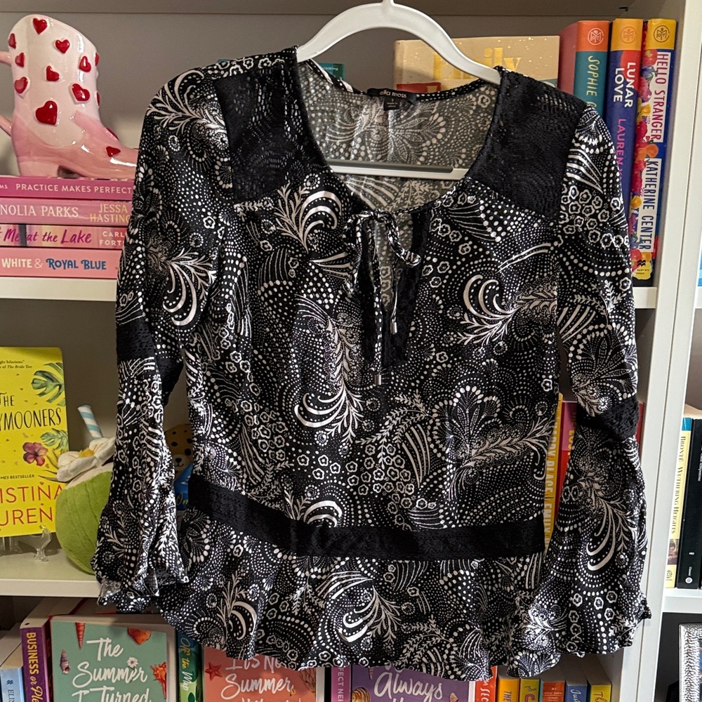 Ella Moss Black and White Patterned Blouse